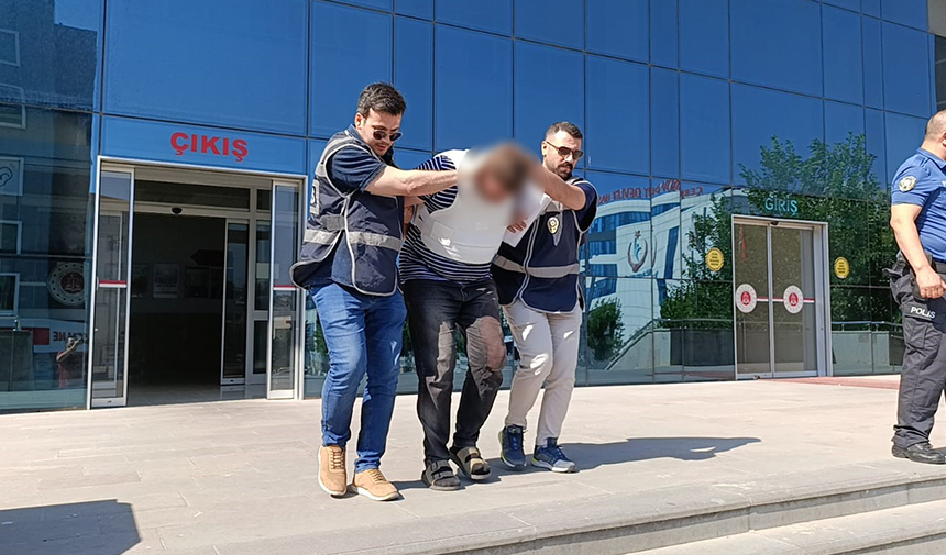 Kapaklı’da Annesini Öldüren Zanlı Tutuklandı