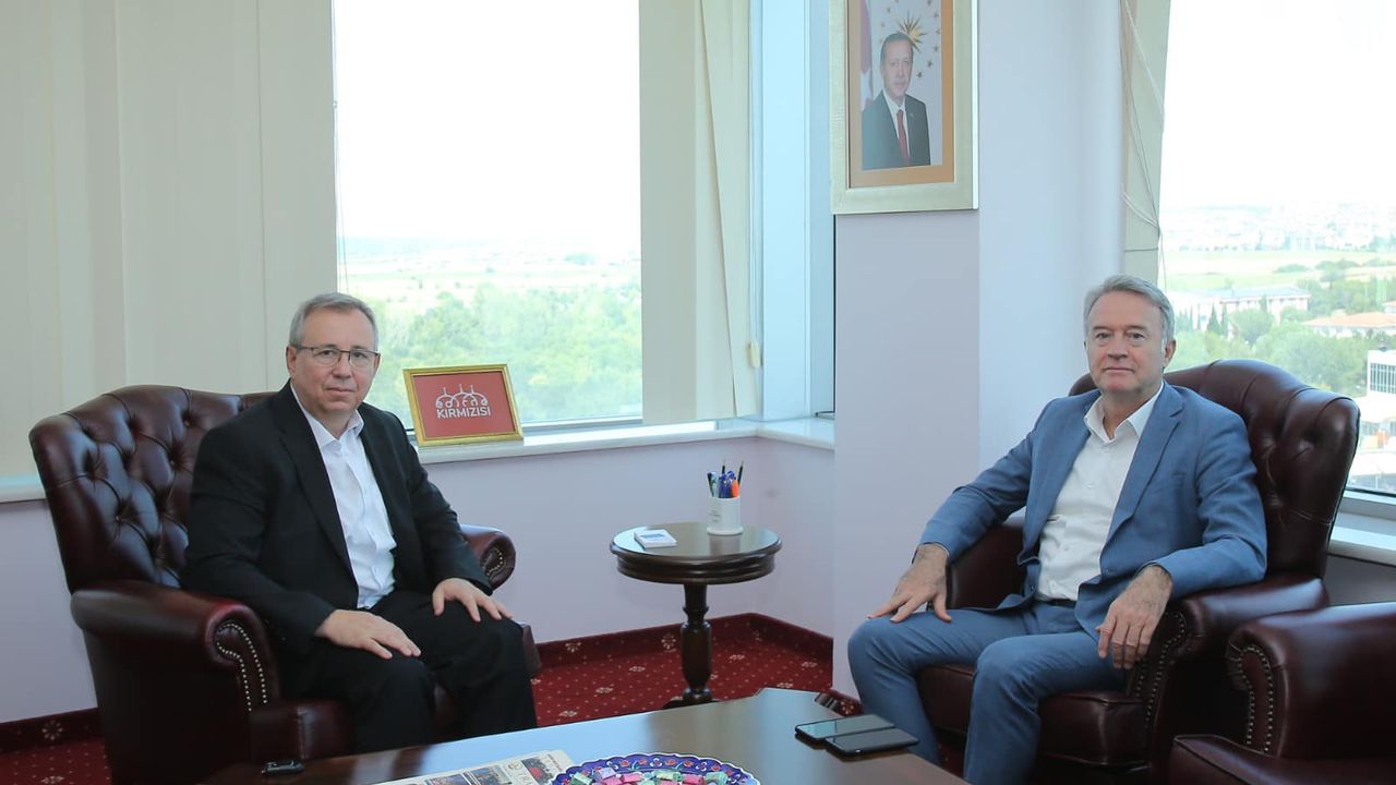 İl Emniyet Müdüründen Trakya Üniversitesi Rektörü'ne ziyaret