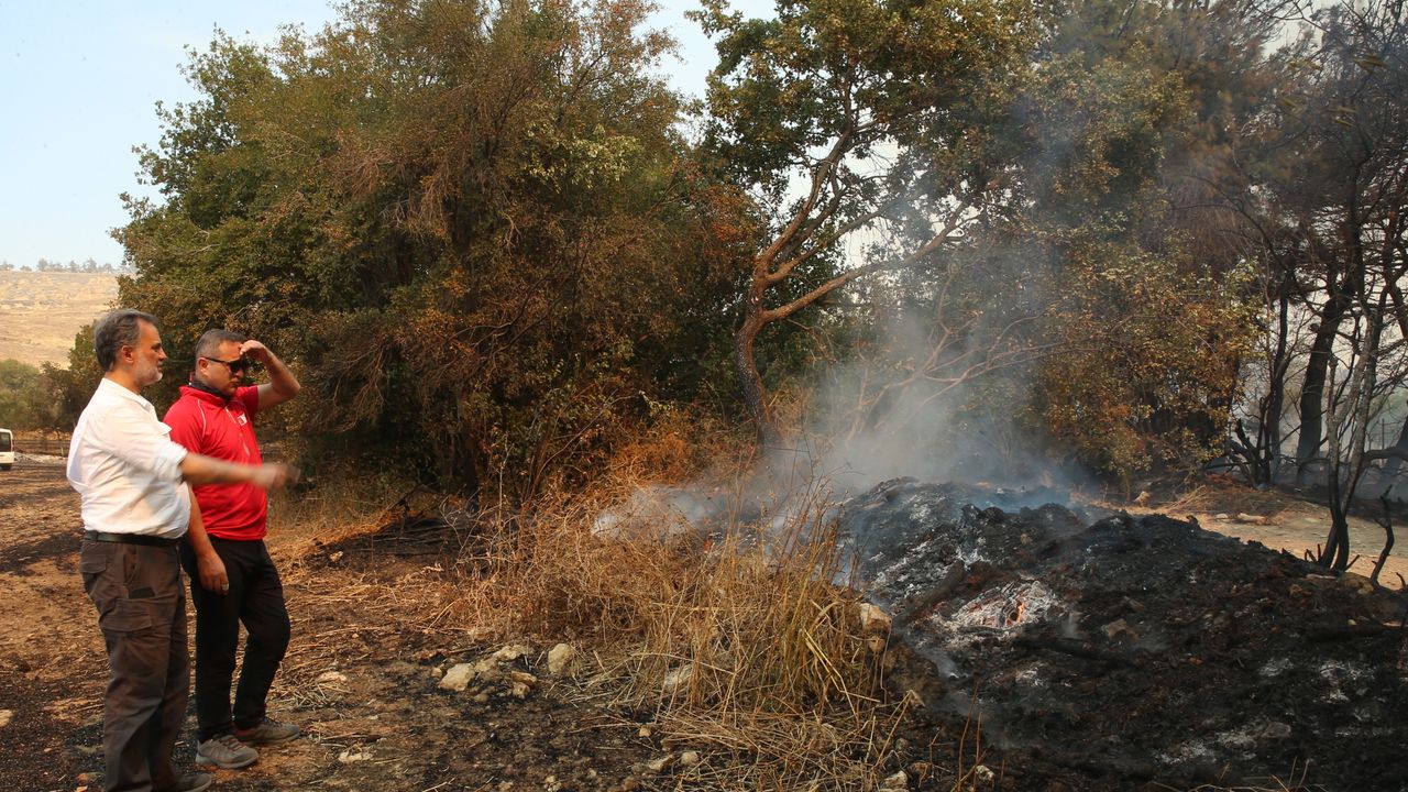 Kızılay, orman yangınlarına lojistik destek sağlıyor