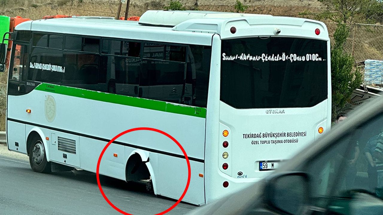 Seyir halindeki yolcu otobüsünün arka tekerleği fırladı