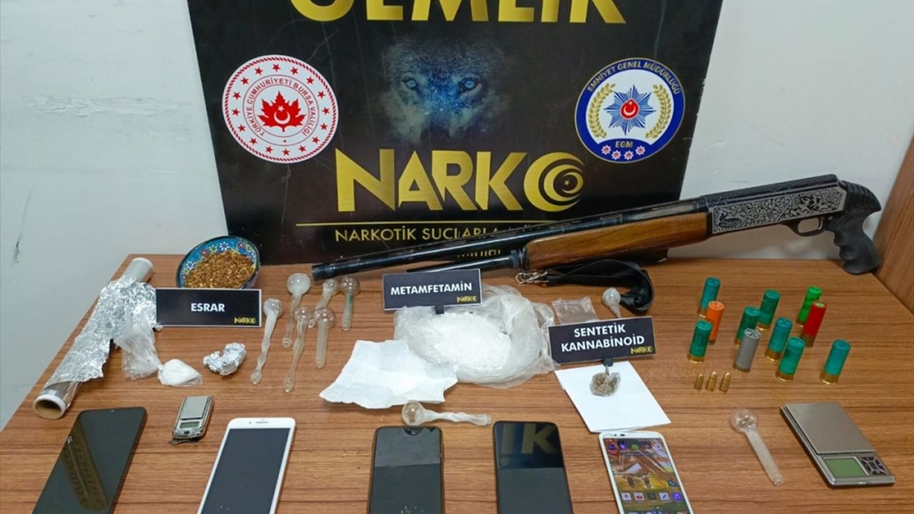Uyuşturucu ticareti iddiasıyla 9 şüpheli yakalandı