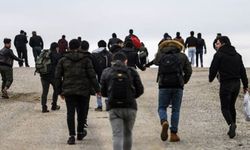 Balıkesir'de 58 düzensiz göçmen yakalandı