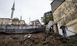 İstanbul'da  inşaat alanında toprak kayması meydana geldi