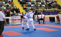 Ümit, Genç ve 21 Yaş Altı Karate Şampiyonası sürüyor