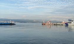 Çanakkale Boğazı'nda yoğun sisten gemi trafiği durduruldu