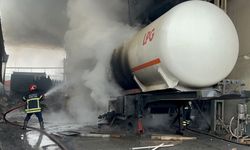 Kocaeli'de boş LPG tankının patlamasıyla yangın çıktı