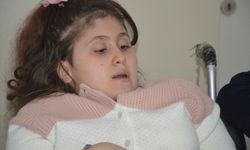 Omurga hastası Rabia'nın hayali Öğretmen olmak