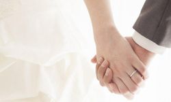 Evlilik desteği 15 bin TL'ye çıkarıldı