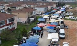 Cumhuriyet Mahallesi semt pazarı ilk kez kuruldu