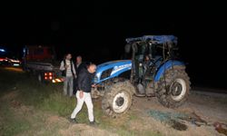 Çanakkale'de otomobil ile traktör çarpıştı: 2 kişi yaralandı