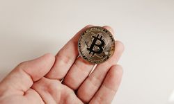 Bitcoin Halving (Ödül Yarılanması) Nedir ve Ne Zaman Gerçekleşecek?