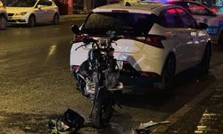 Otomobil ile motosiklet çarpıştı: Sürücü ağır yaralı