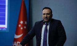 "Yerel basın demokrasinin temelidir"