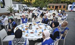 Deniz Feneri Derneği üyeleri Filistinli öğrencilerle buluştu