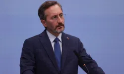 "Cumhurbaşkanımız kimsenin susturabileceği lider değildir"