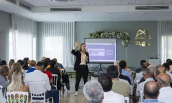 Mersin'de muhtarlara eşitlik semineri düzenlendi