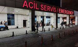 Çerkezköy'de genç kızlar arasında bıçaklı kavga: Göğsünden bıçakladı!