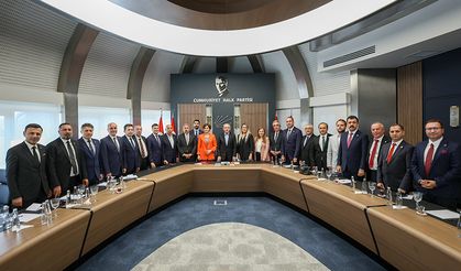 Başkan Kılıçdaroğlu, CHP İstanbul il teşkilatıyla buluştu