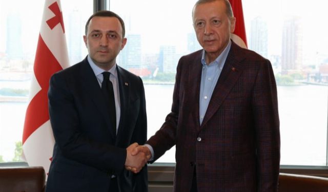 Gürcistan Başbakanı Garibaşvili'ye Türkevi'nde