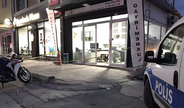 Otobüsten inip döner bıçakla saldırdı