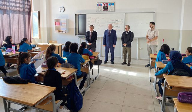 Kaymakam Gürdal’dan proje okuluna ziyaret