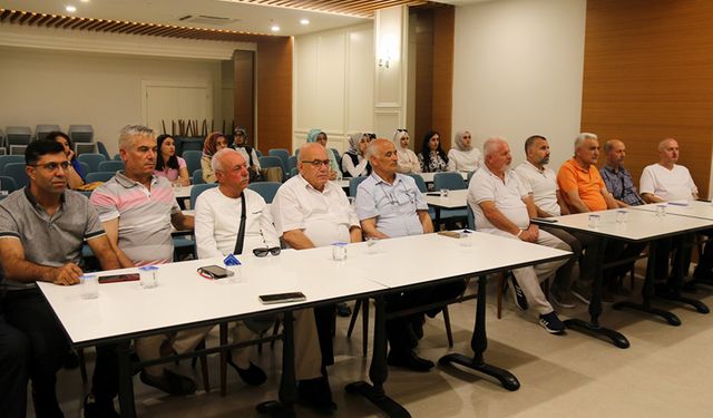 Muhtarlara seminer verildi