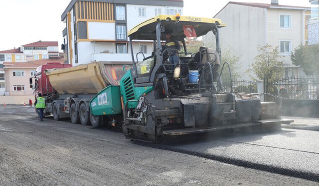 Kapaklı’da asfalt çalışması