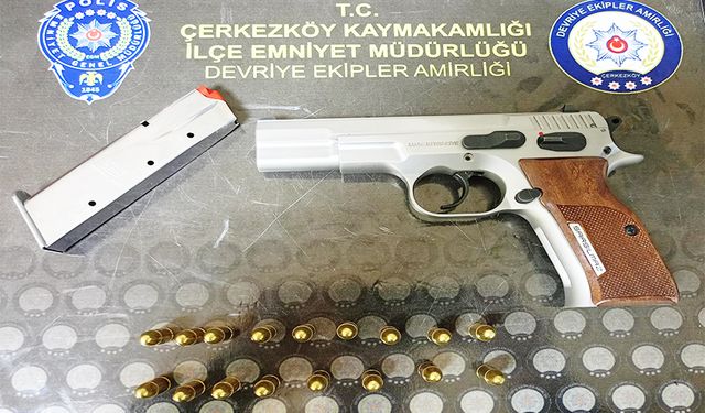 Kavgaya belinde tabancayla gitmiş