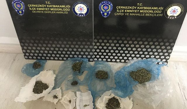 Çerkezköy’de uyuşturucu ile yakalanan 2 zanlı tutuklandı