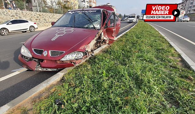 Otomobil bariyerlere çarptı, sürücü yaralı