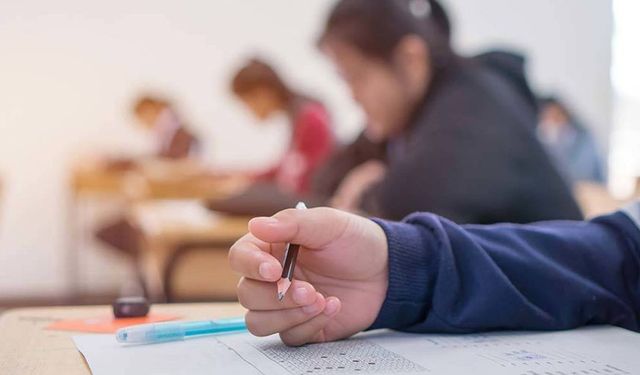 MEB Bursluluk Sınavında 5 Üzerinden 11. Sınıfa Kadar Öğrencilerin Yıldan Önce Kaç Puan Alması Gerekir?