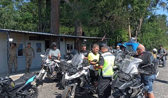 350 motosiklet sürücüsü denetlendi