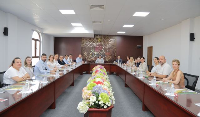 "Dirençli Bir Toplum İçin Yerelde Toplumsal Cinsiyet Eşitliği" projesi toplantısı yapıldı