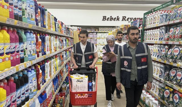 Marketlerde fiyat ve etiket denetimi yapıldı