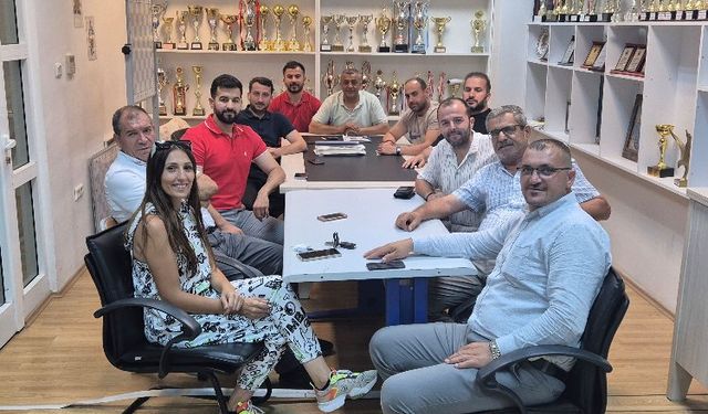 Gemlik Belediyespor'da görev dağılımı