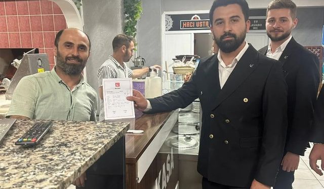 Yeniden Refahlı gençlerden esnaf ziyareti