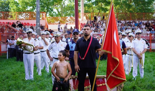 663. Tarihi Kırkpınar Yağlı Güreşleri'nin açılış töreni gerçekleştirildi