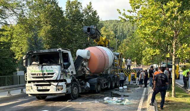 Devrilen beton mikserinin sürücüsü yaralandı