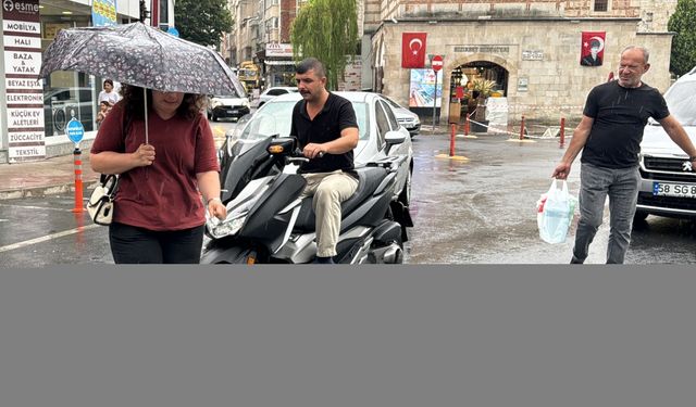 Kırklareli'nde sağanak etkisini gösterdi