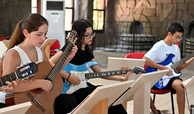 Antalya'da yaz dönemi kursları devam ediyor