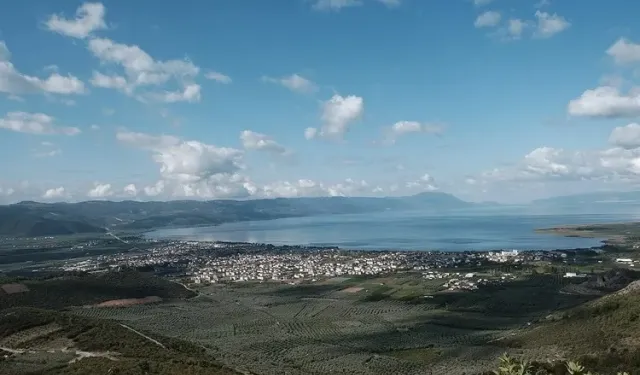 Arsa ve konut fiyatları cezbediyor