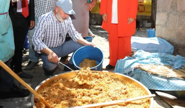 Başkan Çolakbayrakdar, Sıla-i Rahim Şenliğine katıldı