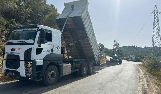 Belediye ekipleri yoğun çalışmalar gerçekleştiriyor