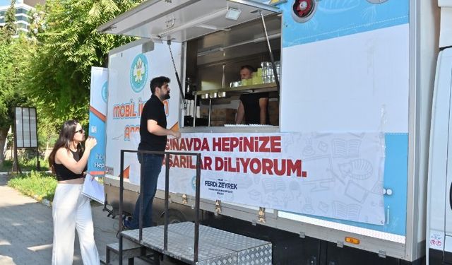 Büyükşehir memur adaylarının yanında