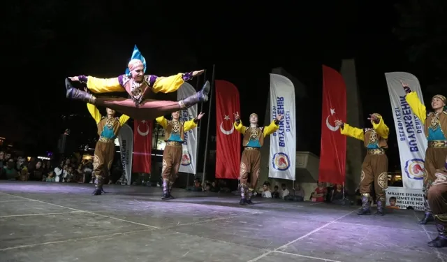 Halk Dansları Festivali başladı