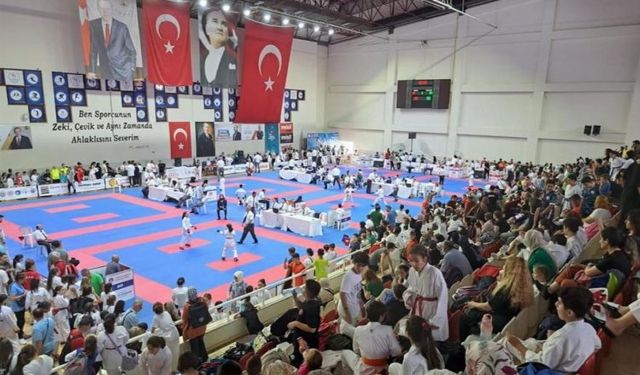 Karate turnuvası başlıyor