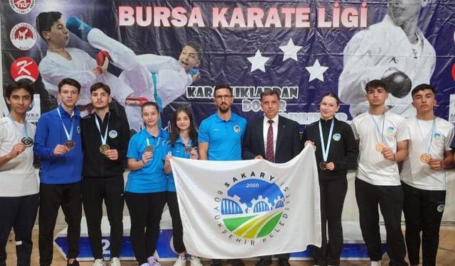 Karatede Sakaryalı sporcular başarı yakaladı