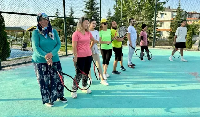 Kayseri Hacılar'da tenis coşkusu