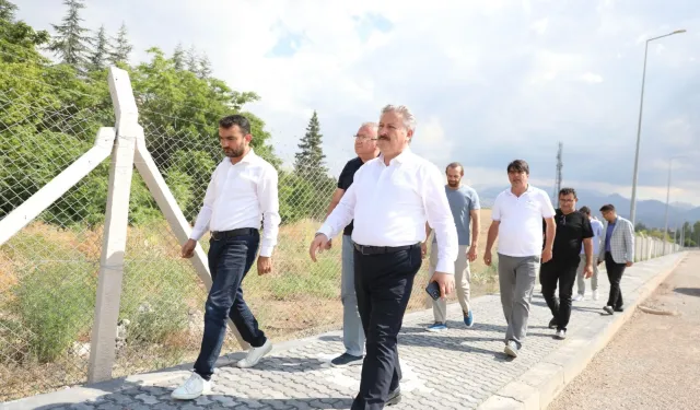 Kayseri'de yol çalışması devam ediyor