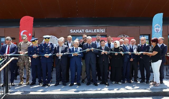 ‘Milletin Zaferi KAYMEK Gurur Sanat Sergisi’ açıldı